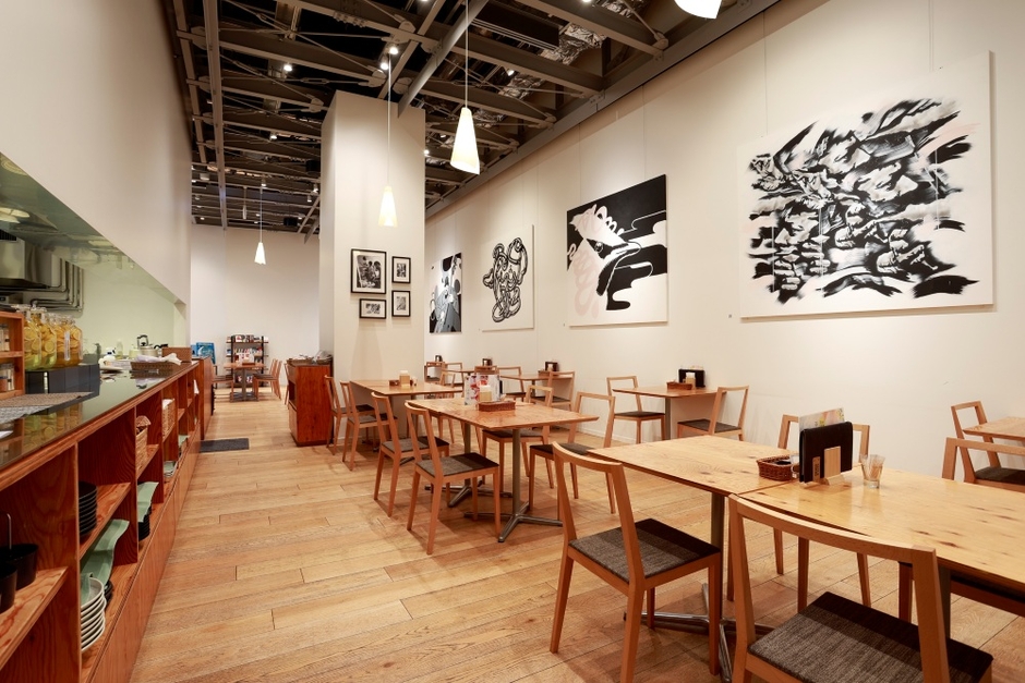 「SACULA DINER」店内の様子