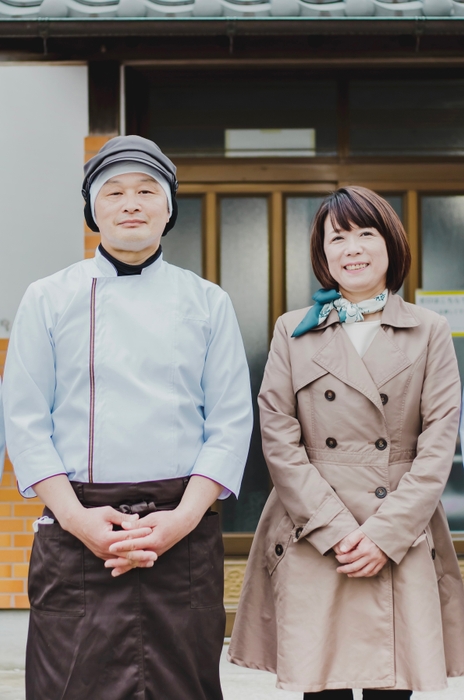 (左) パティシエ・小松 幸一/(右) オーナー・山川 律子