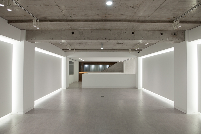 √K Contemporary 2階