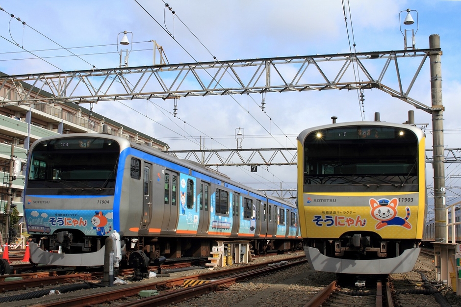 初代(右)、二代目(左)