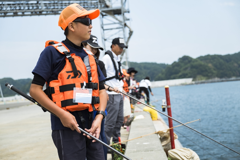 真剣に魚と向き合う