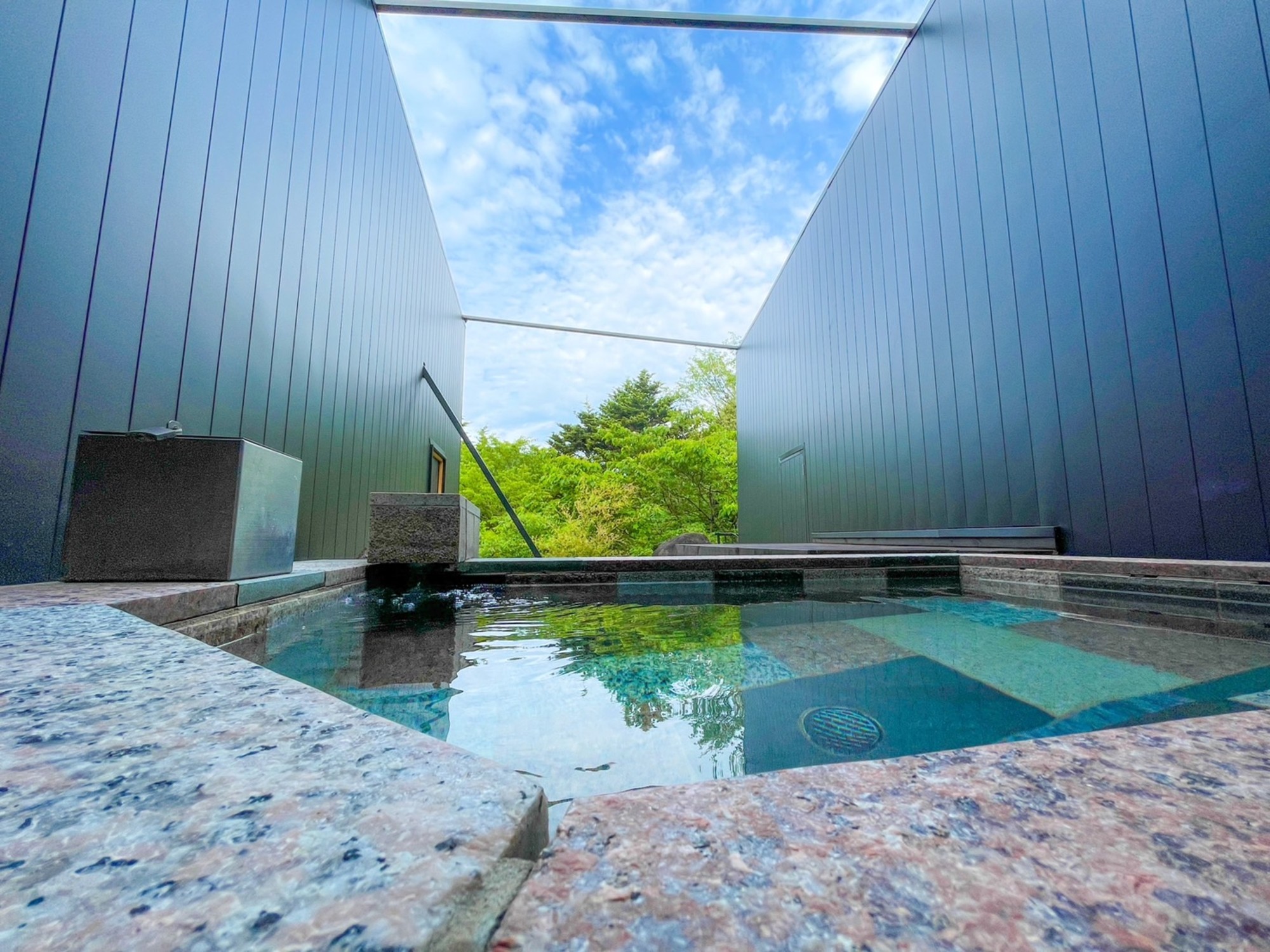 【夏休み】標高の涼とサウナで“ととのう”。筑波山で遊ぶ「アクティブ避暑」体験をホテル一望で