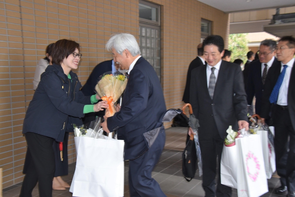 花束のプレゼントも