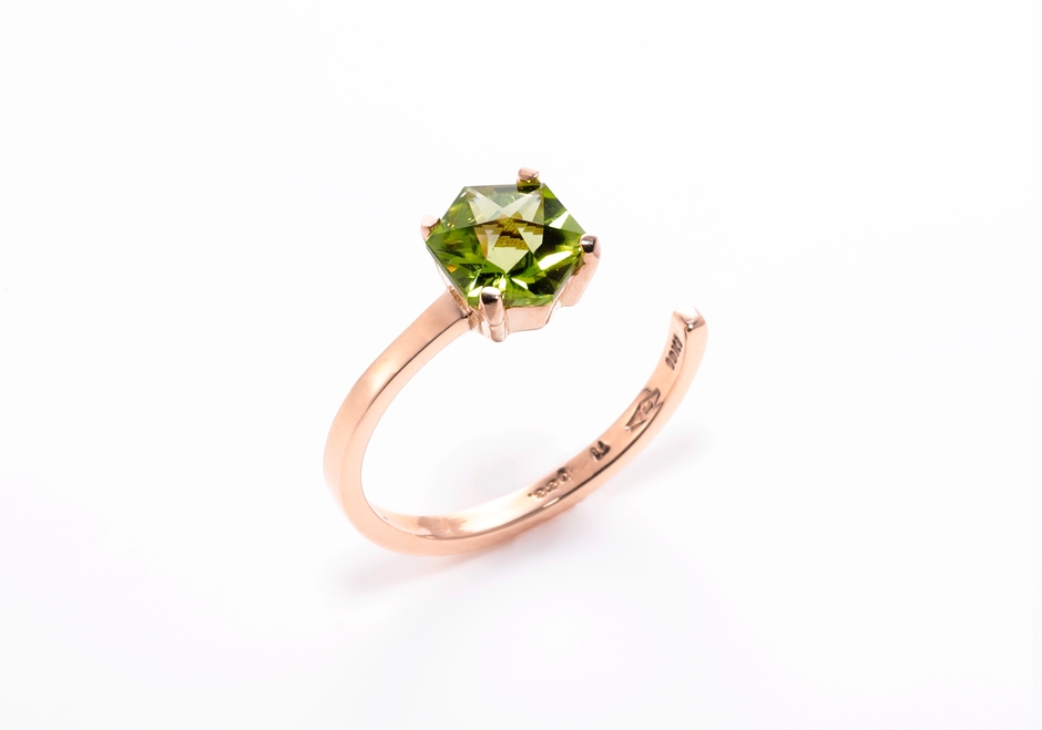 グリーン(ペリドット)