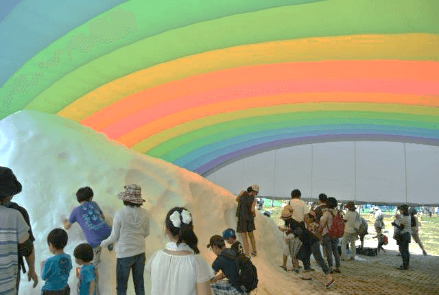 真夏の雪山でヒンヤリ遊ぼう！