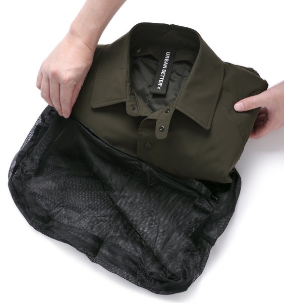 持ち運びに便利な収納ポーチ付き、洗濯ネットとしても使えます!