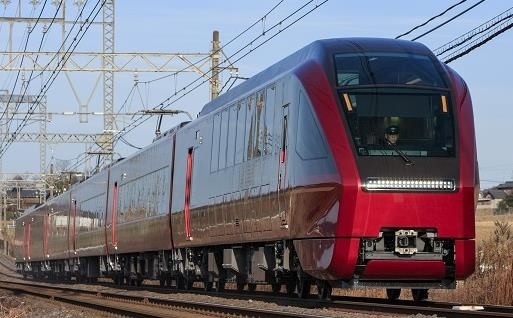 新型名阪特急「ひのとり」