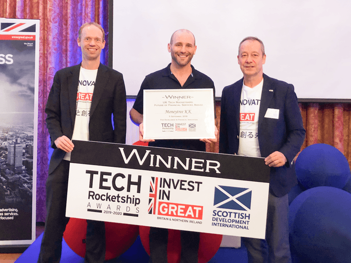 UK Tech Rocketships: Future of Financial Services Awardの授与式にて