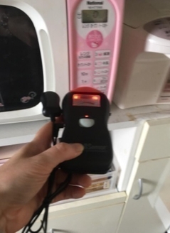 電子レンジから強烈な反応