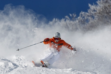 今年もスキーの季節がやってきた！ 「SKI TV～snow forever on the earth 雪を求めて～」 １月13日（土）27時30分スタート