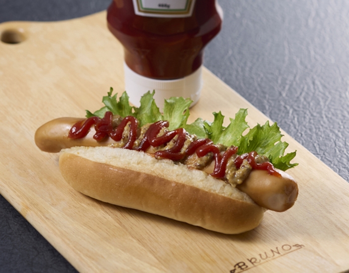 プレーンドドッグ(セミハードタイプのロールパン)*1