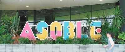 ASOBLE ジ アウトレット 北九州店で親子向けイベント「シュワっとあそぼう！三ツ矢の日フェス」を開催