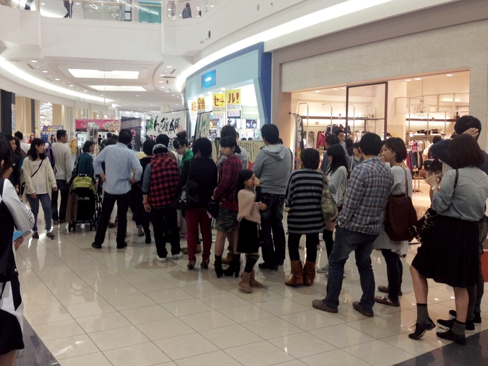 とろとろ食感を求める行列