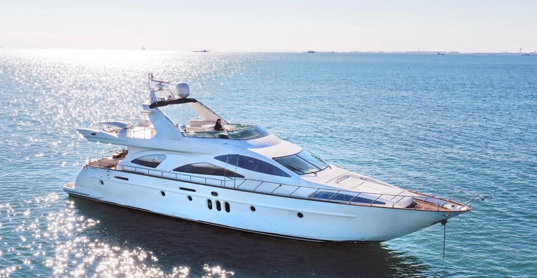本格的クルーザーAZIMUT80の共同オーナーシップ、 シェアリングサービスの販売を開始