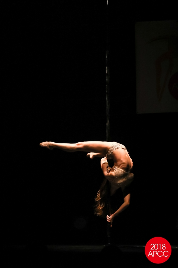 審査員のLydia, Songyi, Lee.