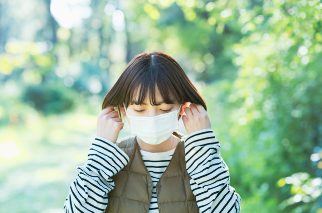 【恥ずかしくてマスクを外せない！？】20代～60代女性の6割近くが、もし明日からマスク着用が解禁されても“外せない”！その理由は感染予防だけじゃない！