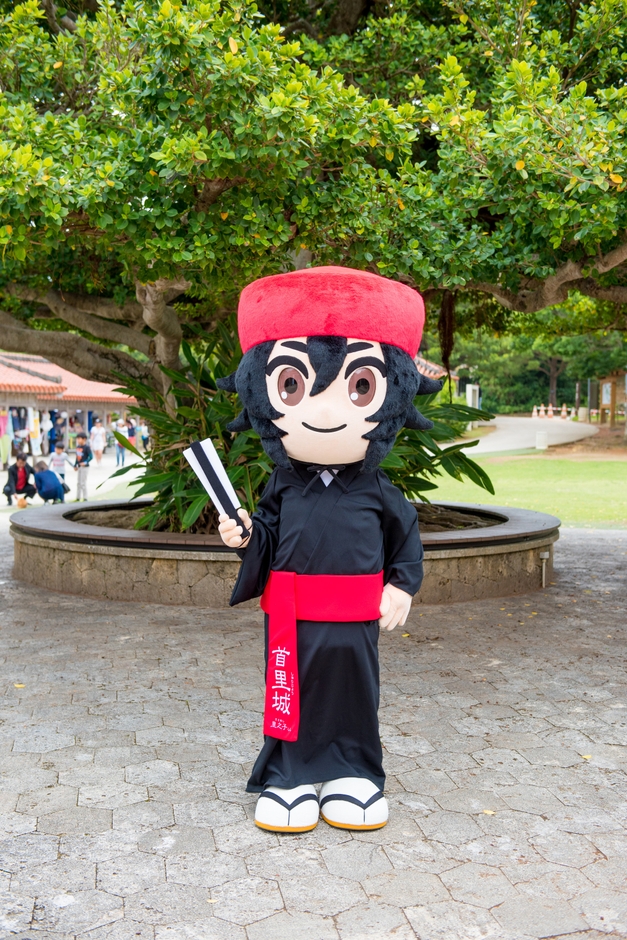 着ぐるみ「里之子(さとぬし)くん」登場