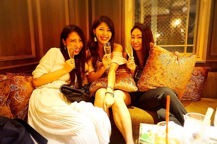 ORIENTAL LOUNGE 19
