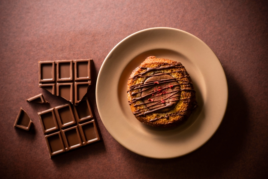 バレンタインデーチョコチーズインバウム 380円(税込)/1個