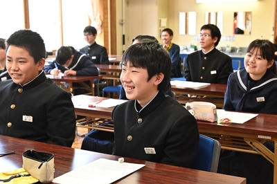 北海道旭川市立桜岡中学校 授業風景3