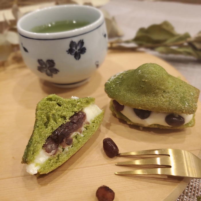 抹茶のあんバターサンド断面