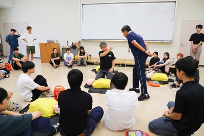 9月2日に実施した「防災・復興学入門B」実技講習の様子