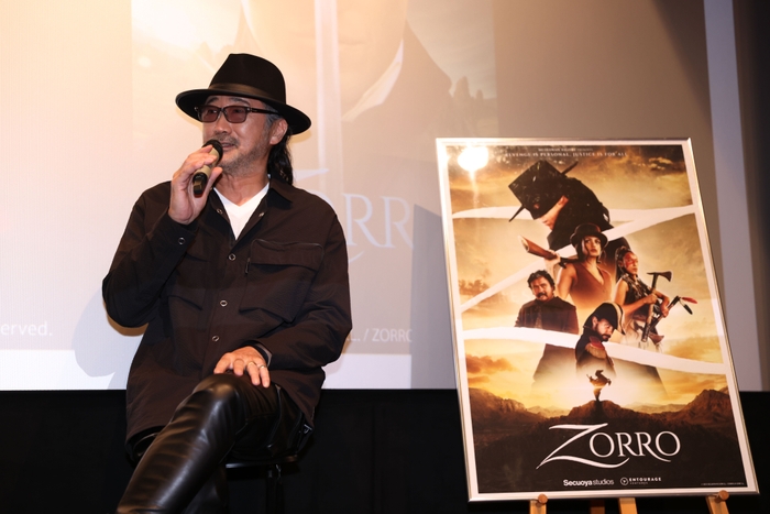 日本初放送ドラマ「ZORRO」試写トークイベントに登壇した大塚明夫