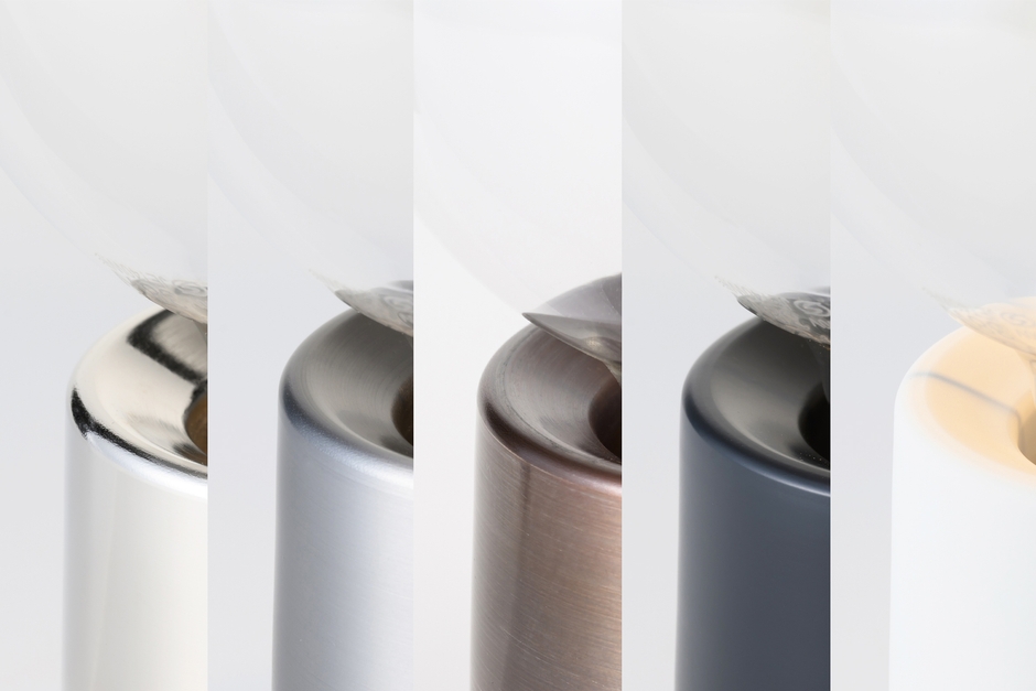 素材の個性が光る新色ラインナップ