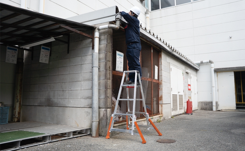 壁際作業もスムーズに