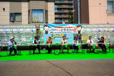 座談会の様子