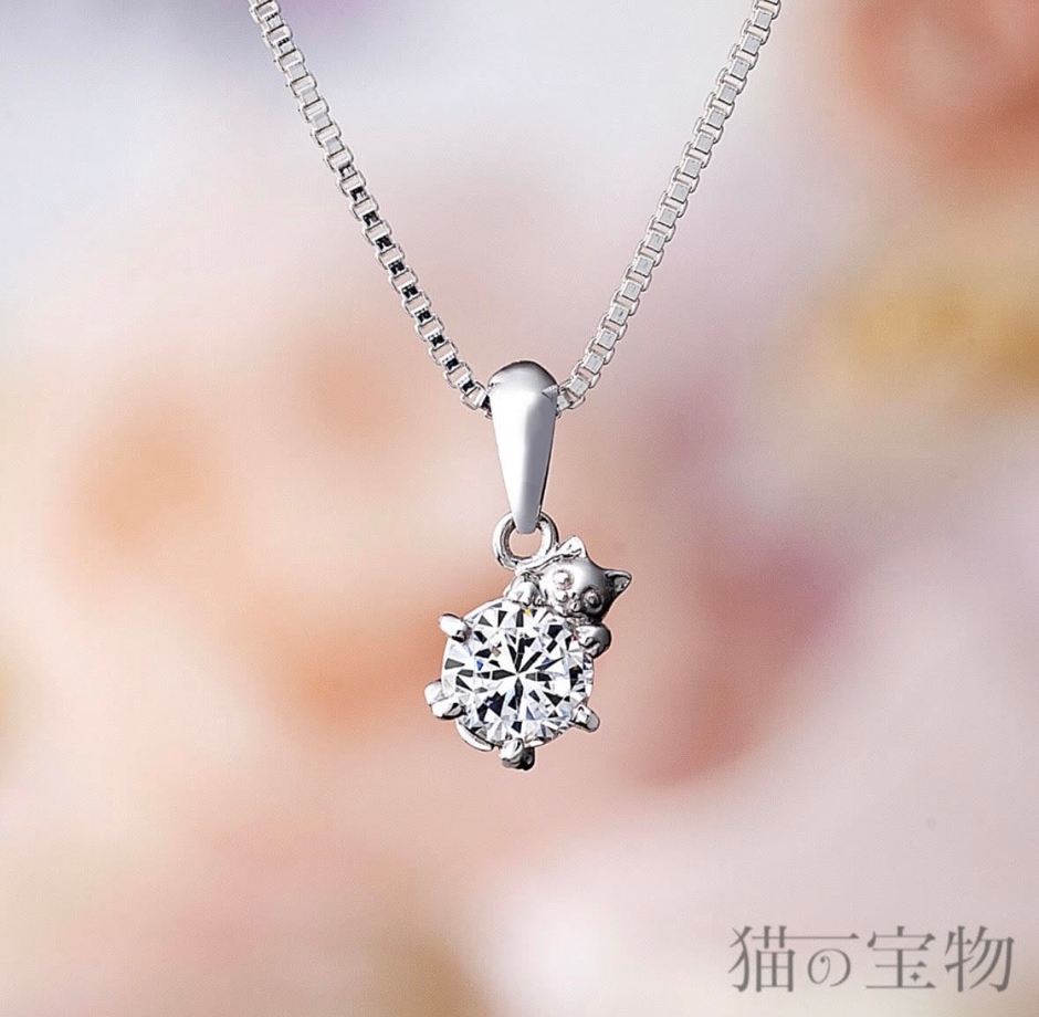 猫のネックレス 猫の微笑み