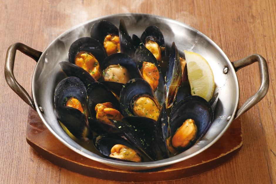 ムール貝のガーリック ワイン蒸し