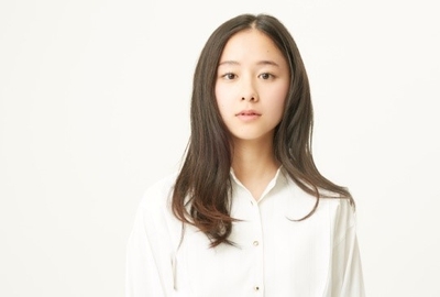堀田真由さん<プロフィール>