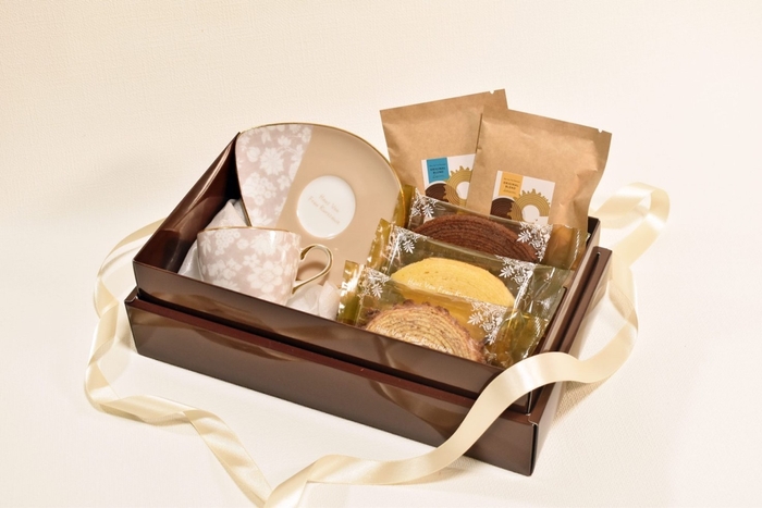 オリジナルカップ&ソーサー付き 母の日ギフトセット