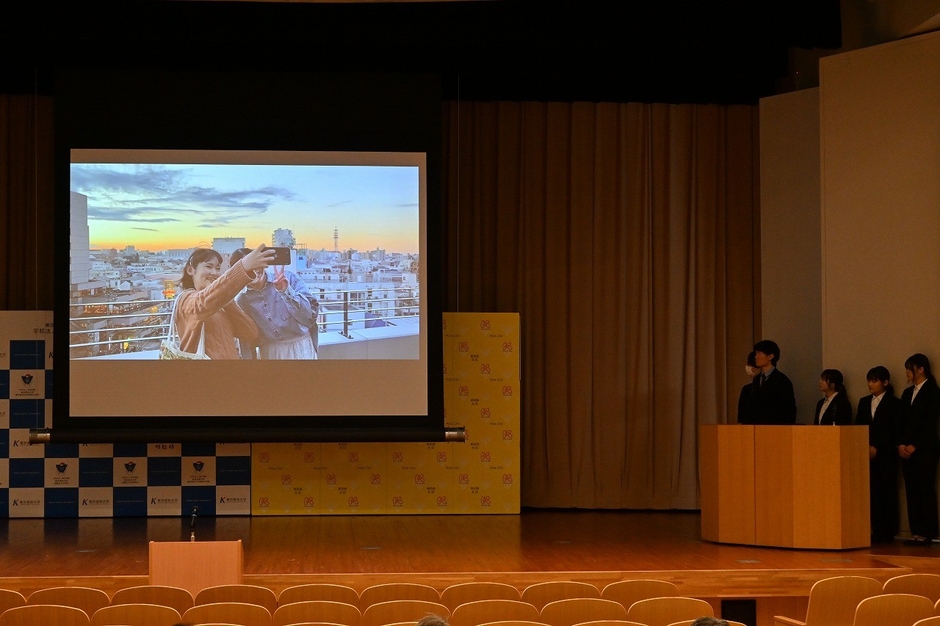 特別試写会の様子