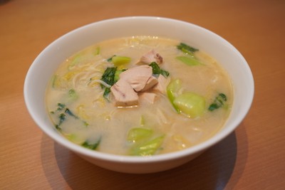 鶏煮込みそば