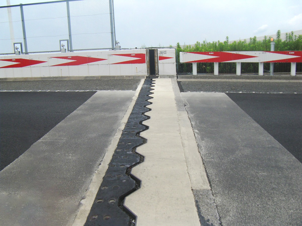 首都高速 鋼床版CSタイプ