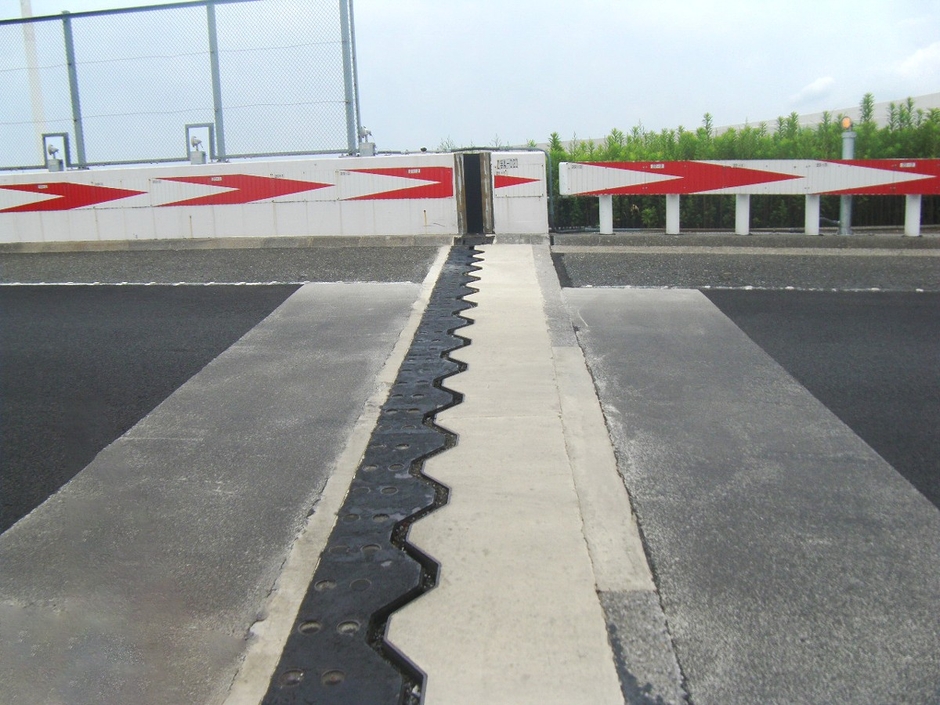 首都高速 鋼床版CSタイプ