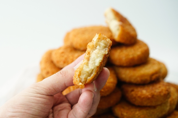 淡路島たまねぎをたっぷり27%配合したコロッケ