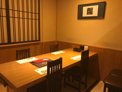 玄品ふぐ 仙台一番町の関 店内(1)