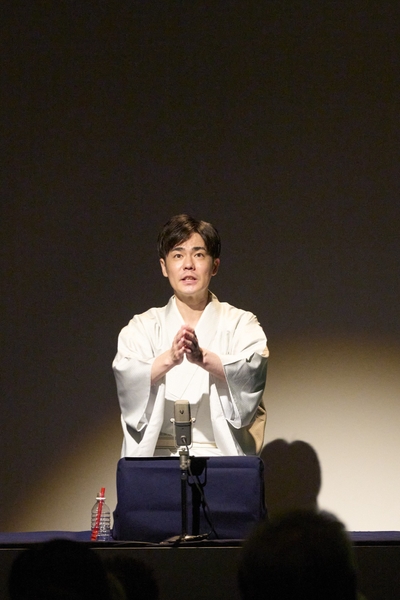 昨年の公演「北斎小唄　より道　江戸・東京　橋めぐり」より　撮影:渡邉肇