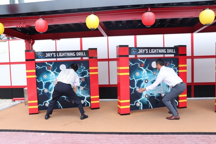 新エリア視察の様子2