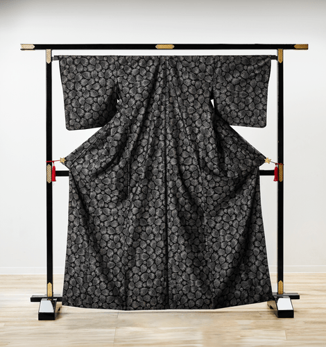 本場奄美大島紬「いちご」