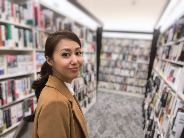 「本屋さんに自分の本を置きたい」