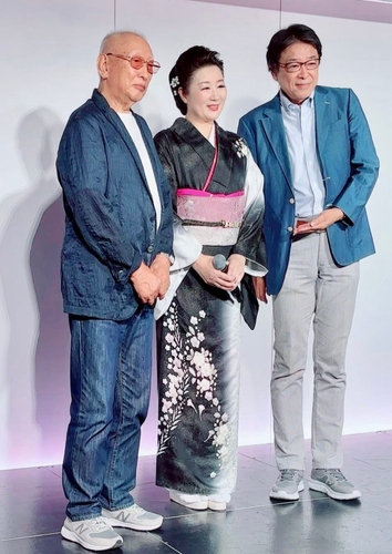 “歌う看護師” 入山アキ子の新曲「江差恋女」が週間USEN HIT 演歌/歌謡曲ランキング第1位を獲得!看護師視点で届ける“心と体を元気にする歌声”が全国で大反響! 3 44i1foIc1AzaB4mcOyCq