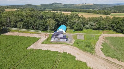 ケンとメリーの木に隣接する大型リゾート開発用地