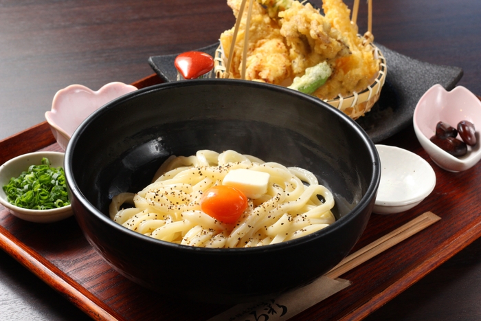 1番人気「釜たまバター」うどん