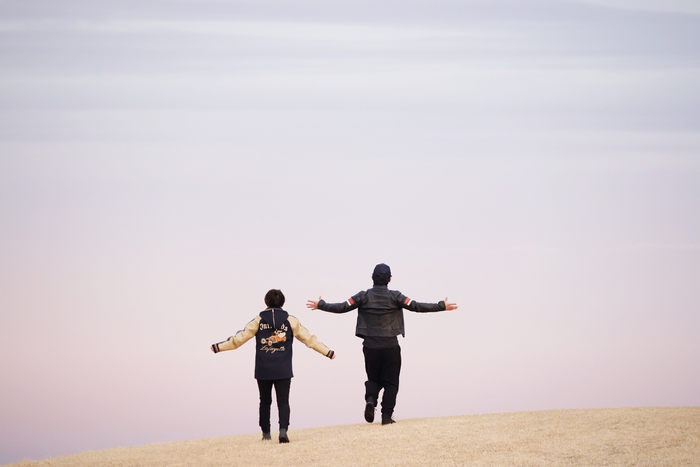 大蛇の道を登りきった稲取細野高原の頂上で、2人を待っていた光景とは…⁉