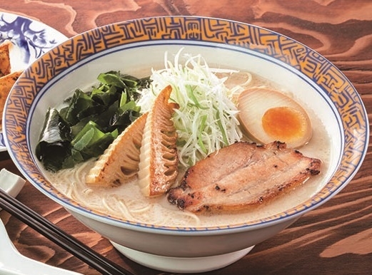 香ばしい鯛出汁の塩とんこつラーメン