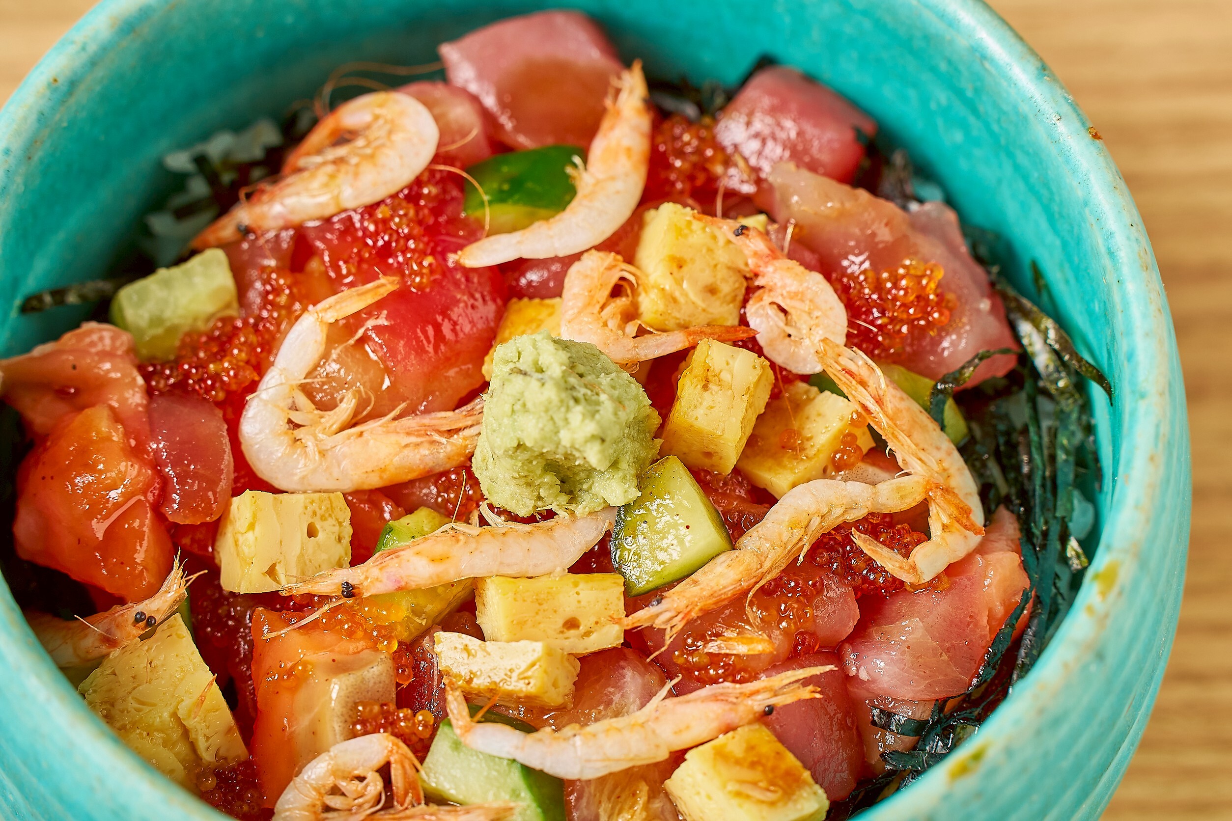 桜ちらし海鮮丼